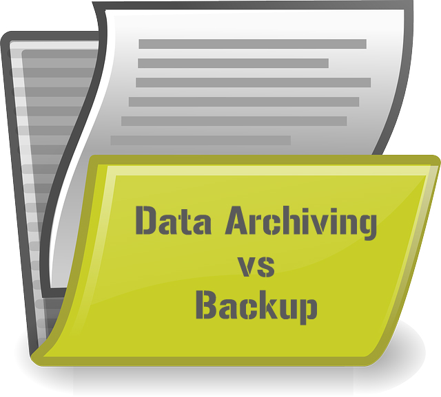 Differences Between Data Archiving vs Backup