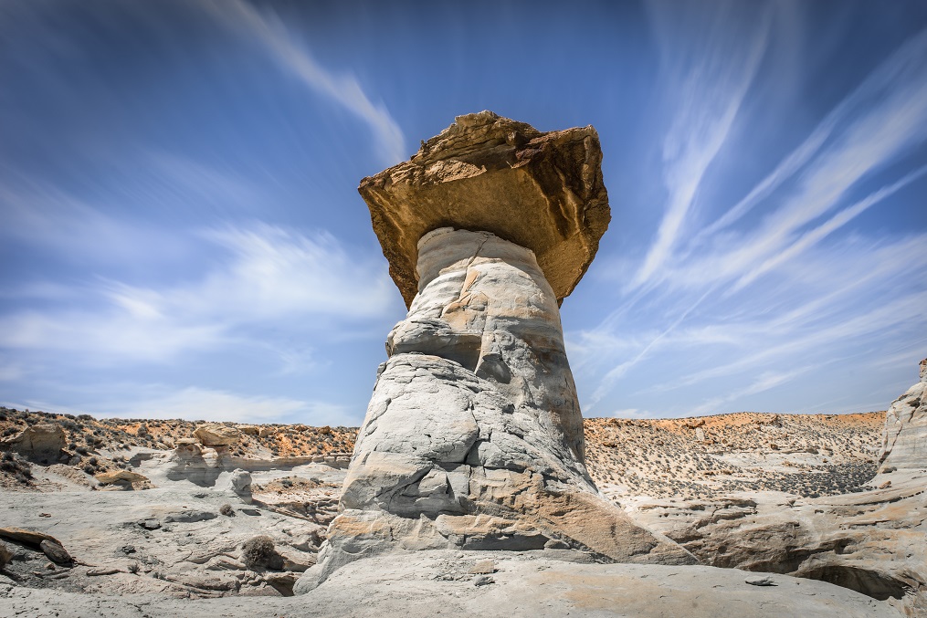 Vibrant sky and exposed shadows on the rocks